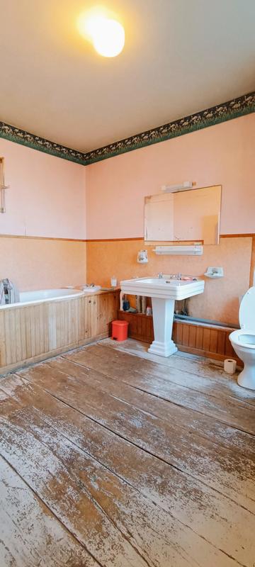 Maison - 171 m² - 10 pièces