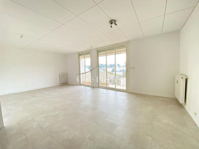 Appartement - 91 m² - 4 pièces