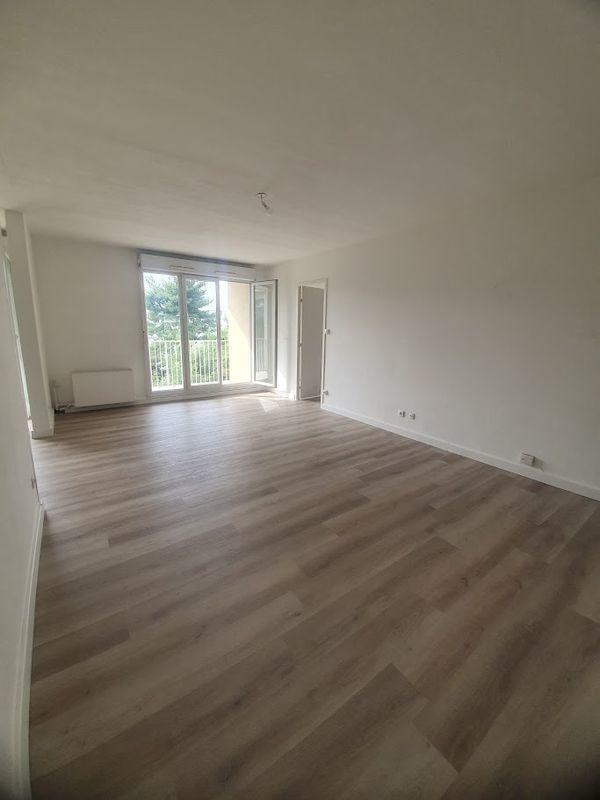Appartement - 101 m² - 5 pièces