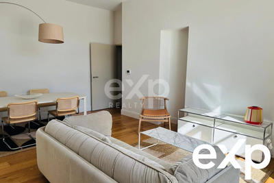 Appartement - 104 m² - 4 pièces