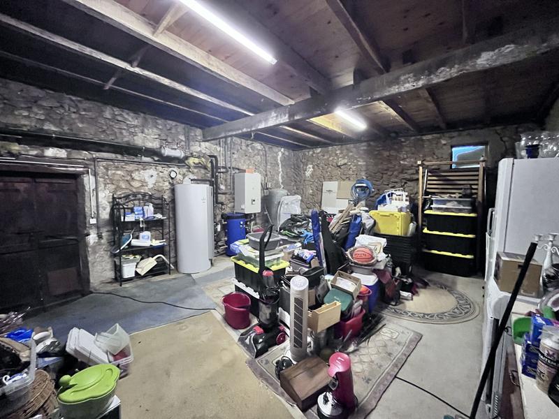 Maison traditionnelle - 350 m² - 14 pièces