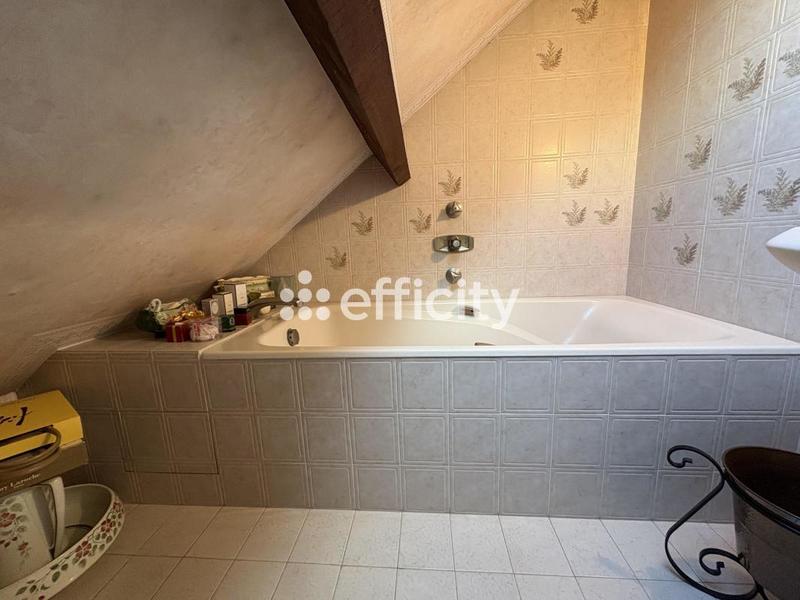 Maison - 117 m² - 6 pièces