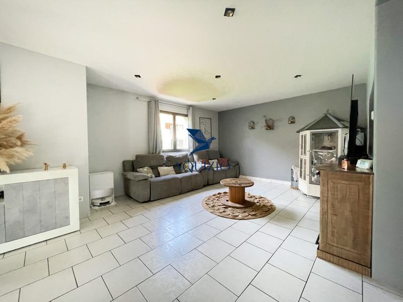 Maison - 230 m² - 7 pièces