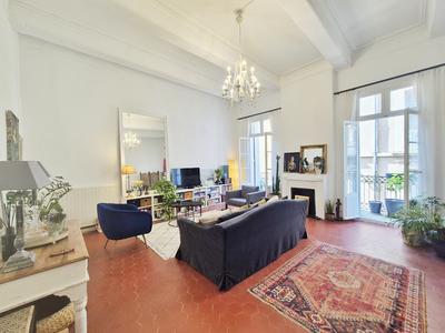 Appartement bourgeois - 120 m² - 4 pièces