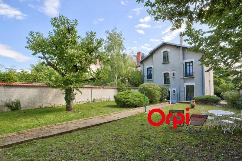 Maison de maîtres - 175 m² - 7 pièces