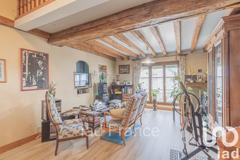 Maison - 330 m² - 12 pièces