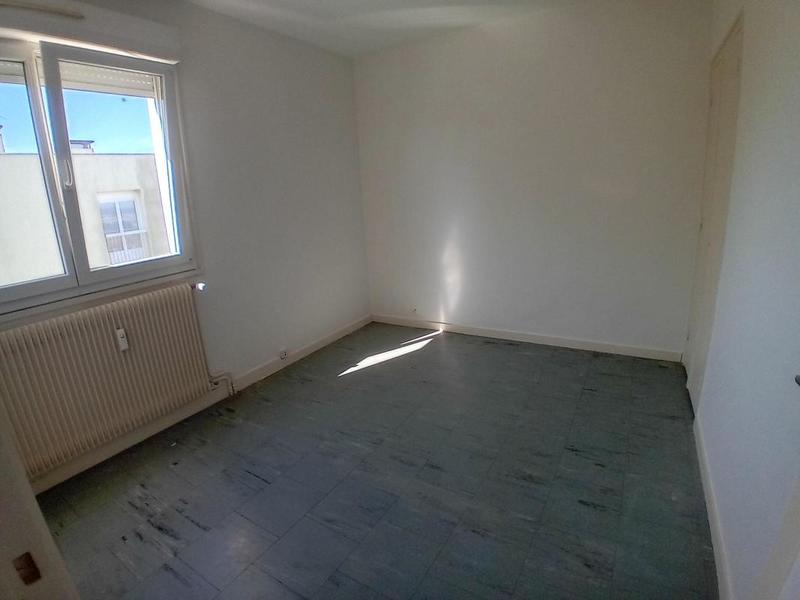 Appartement ancien - 84 m² - 5 pièces