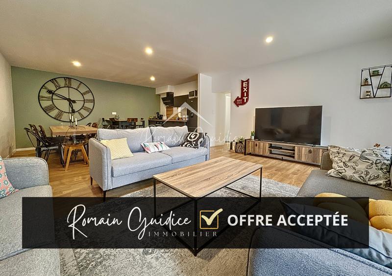 Appartement - 108 m² - 4 pièces