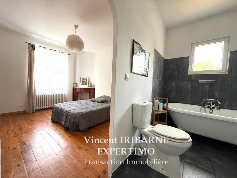 Maison - 170 m² - 6 pièces