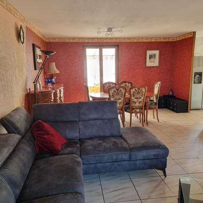 Maison - 142 m² - 6 pièces