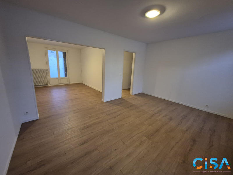 Maison traditionnelle - 91 m² - 4 pièces