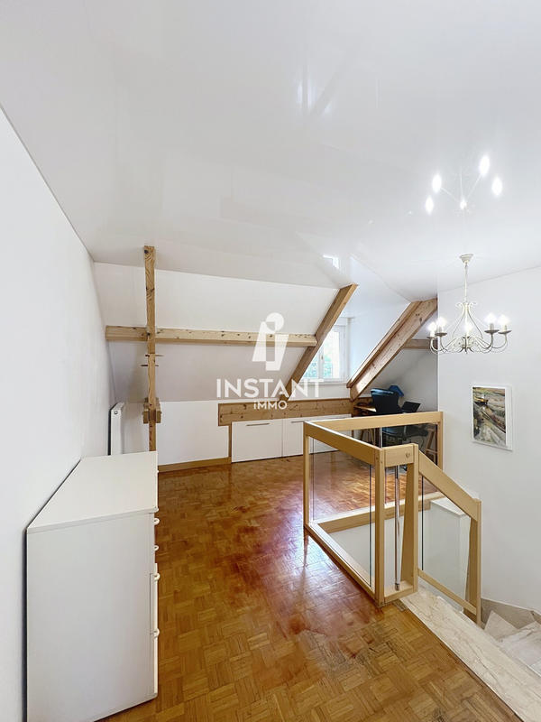 Maison - 158 m² - 7 pièces