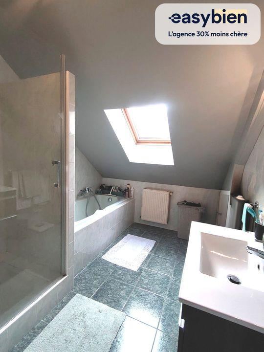 Maison - 107 m² - 4 pièces