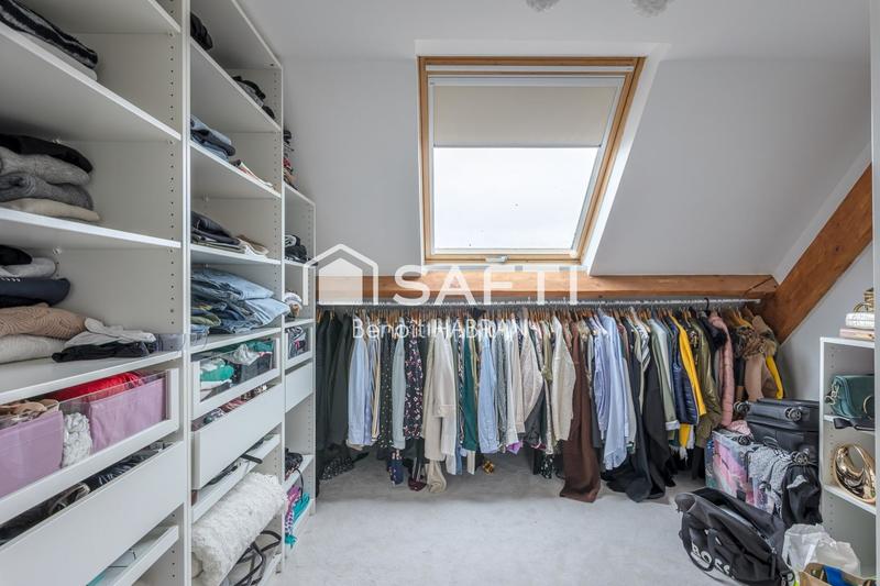 Maison - 140 m² - 7 pièces