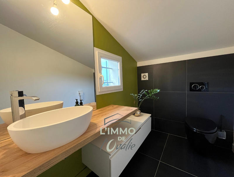 Maison - 200 m² - 6 pièces