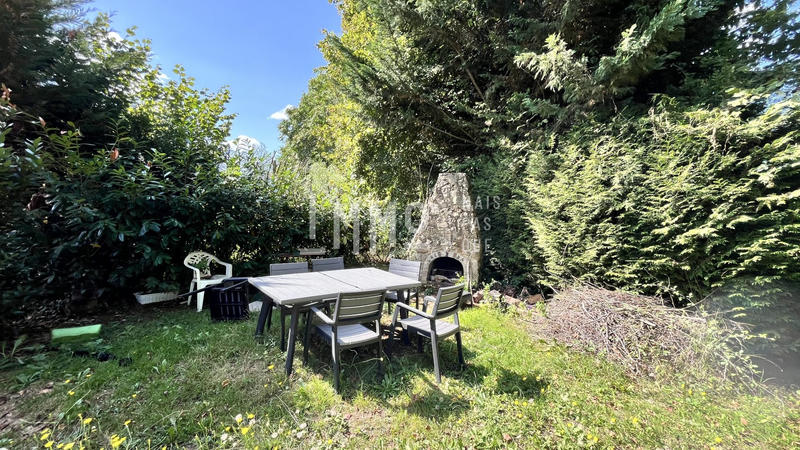 Terrain de loisirs - 2 000 m²