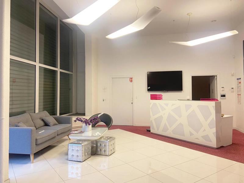 Bureau - 900 m²