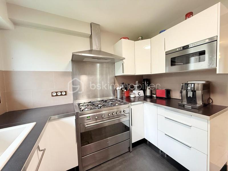 Maison - 121 m² - 5 pièces