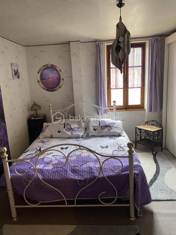 Maison - 180 m² - 6 pièces