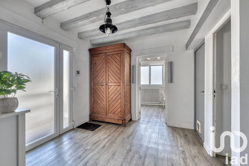 Maison - 210 m² - 8 pièces