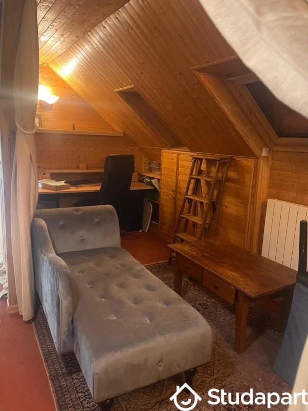 Chambre - 25 m² - 1 pièce