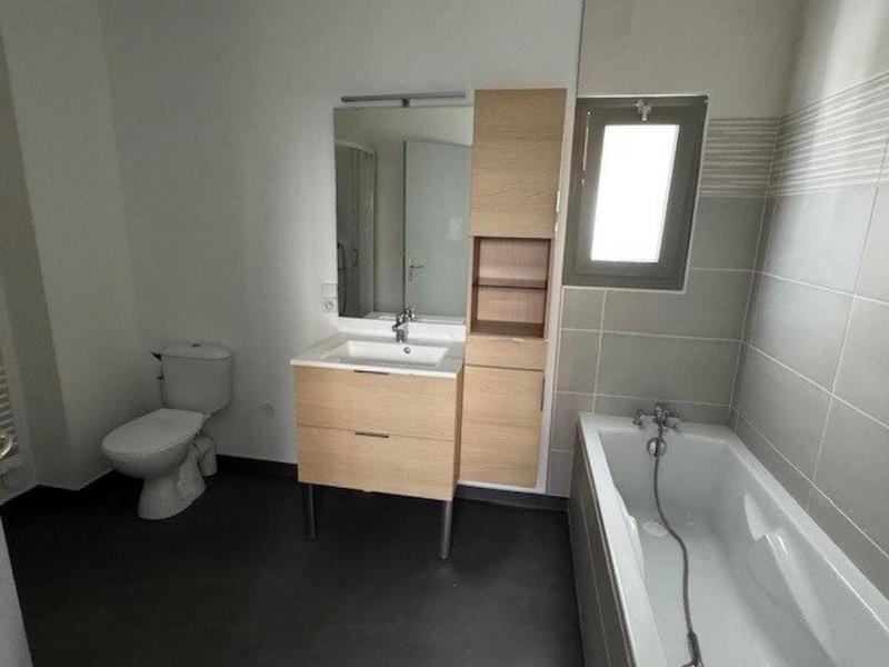 Appartement - 98 m² - 5 pièces