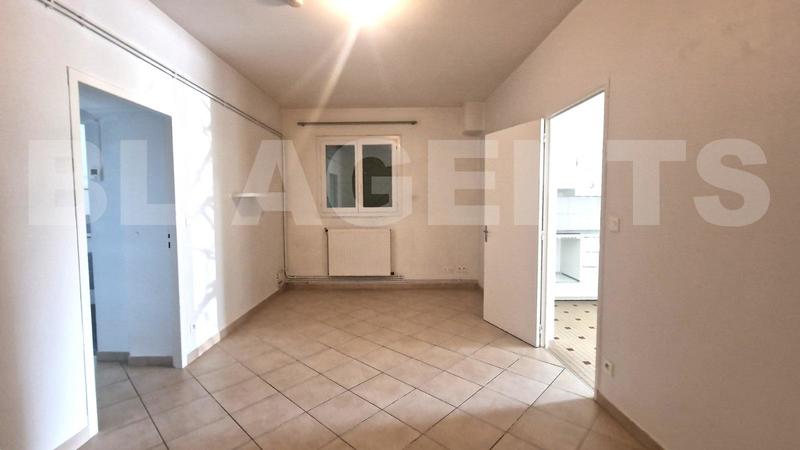 Maison - 228 m² - 6 pièces