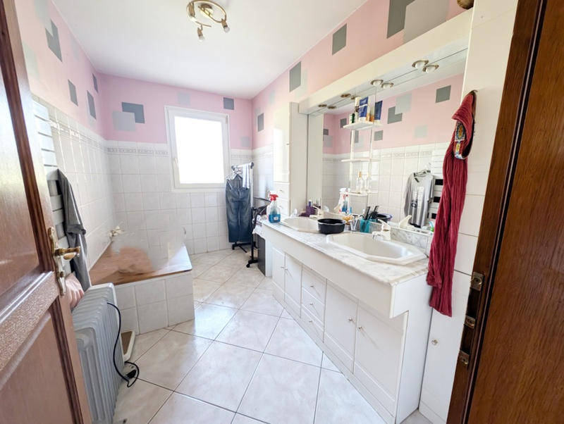 Maison - 135 m² - 5 pièces