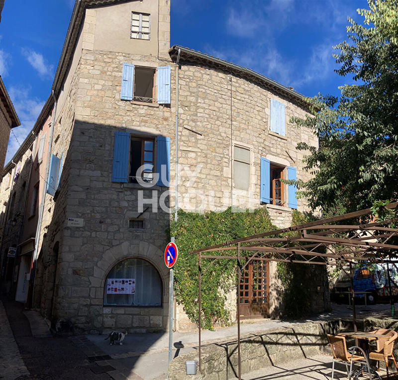 Maison - 150 m² - 5 pièces