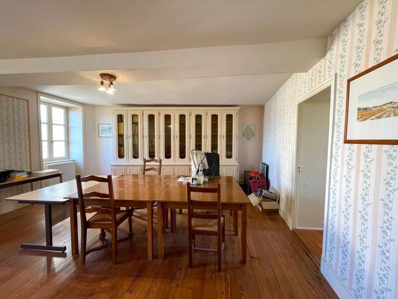 Maison bourgeoise - 294 m²