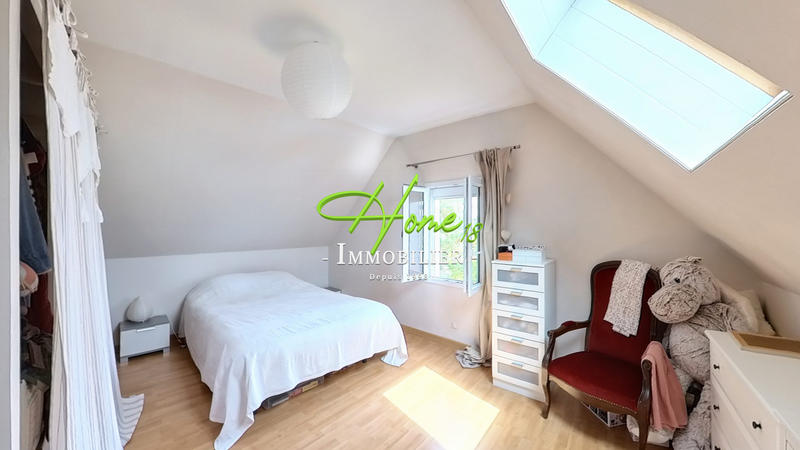 Maison - 135 m² - 6 pièces