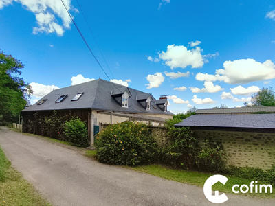 Maison - 372 m² - 7 pièces