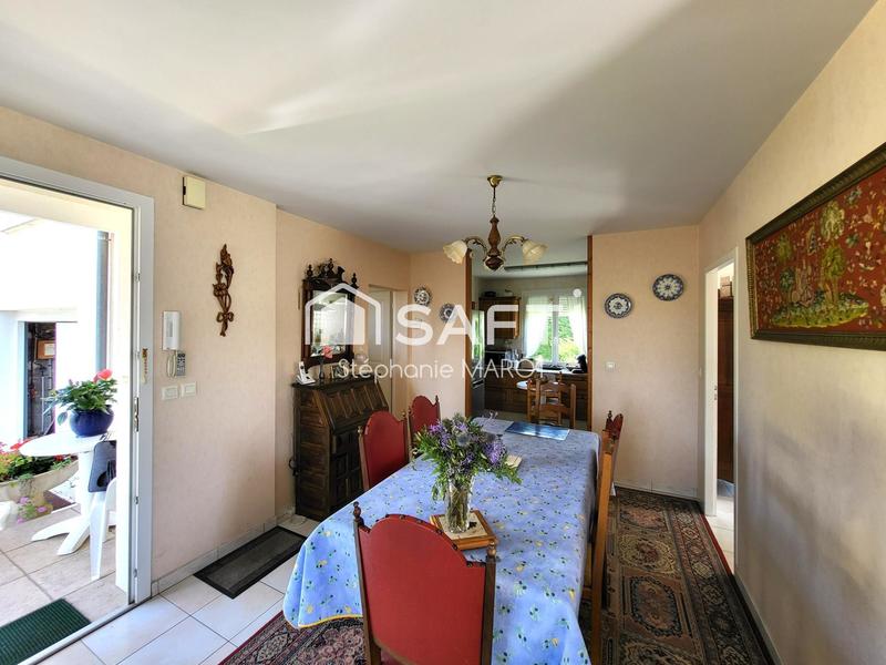 Maison - 188 m² - 9 pièces