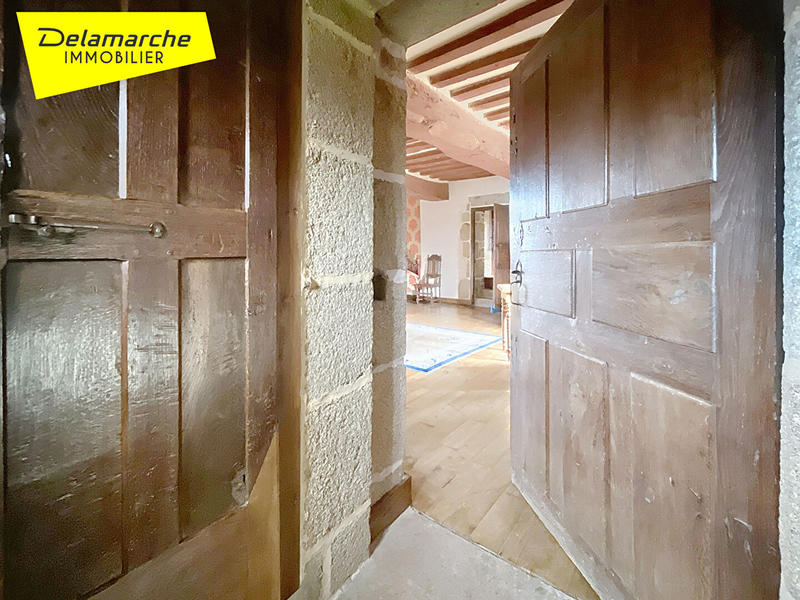 Maison - 340 m² - 10 pièces