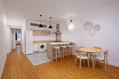 Appartement - 75 m² - 3 pièces