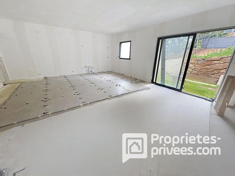 Appartement - 80 m² - 3 pièces