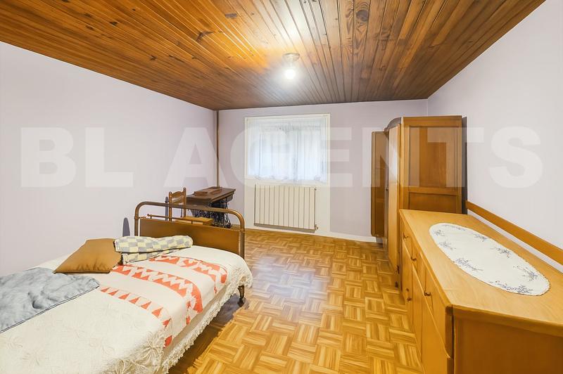 Maison - 92 m² - 5 pièces