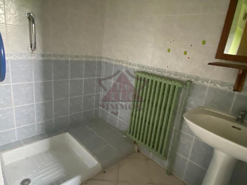 Maison - 200 m² - 9 pièces