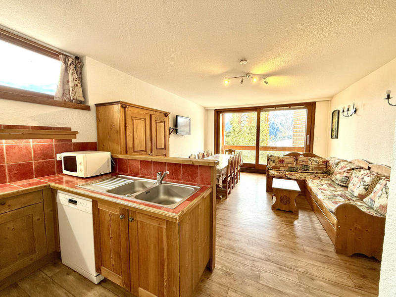 Appartement - 93 m² - 5 pièces