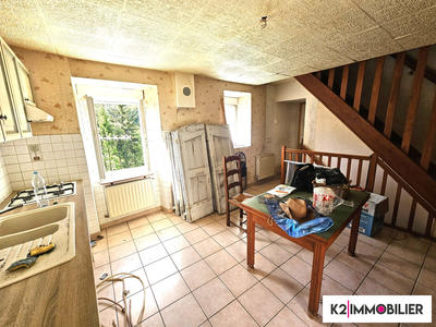 Maison - 80 m² - 6 pièces