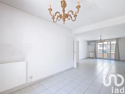 Appartement - 80 m² - 4 pièces