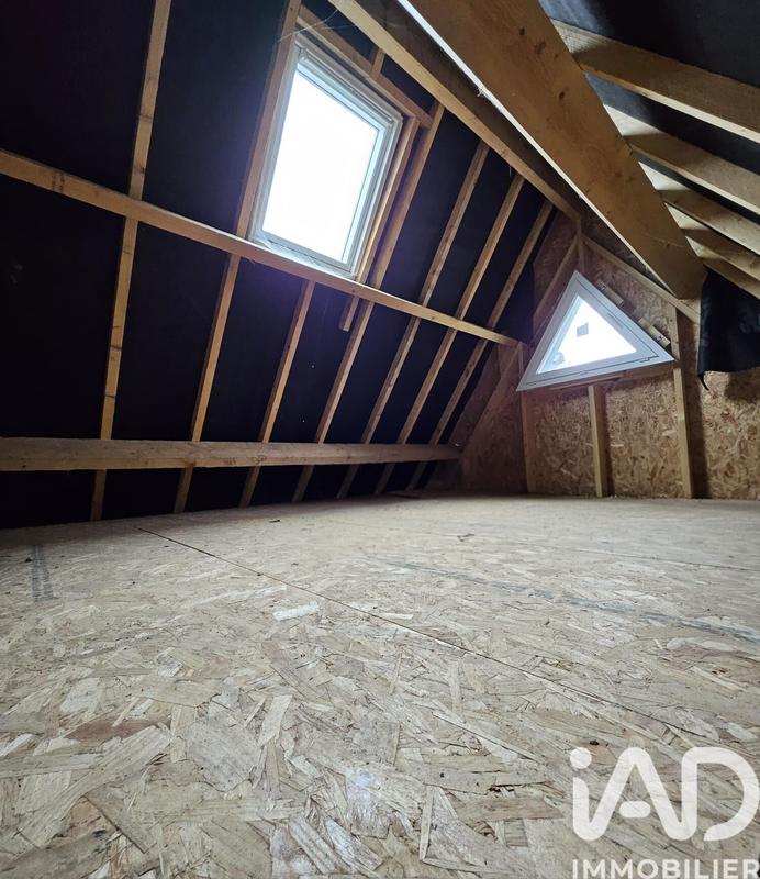 Maison - 98 m² - 5 pièces