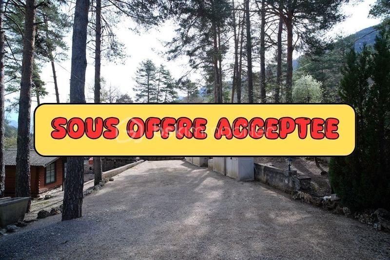 Maison traditionnelle - 65 m² - 3 pièces