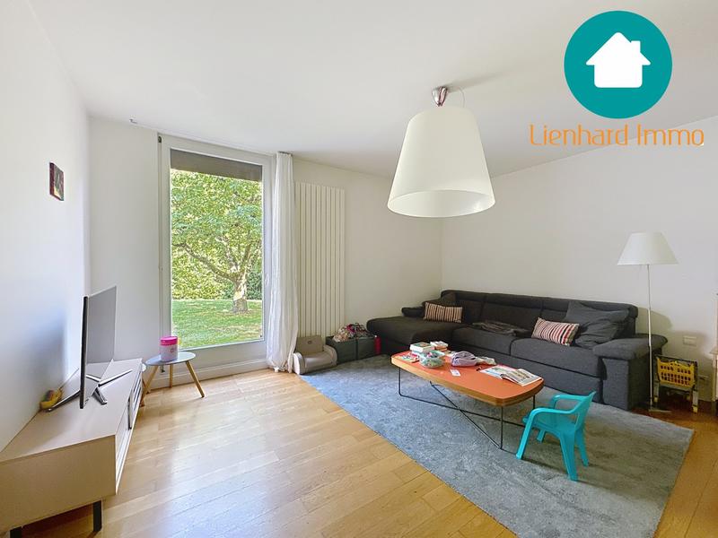 Villa - 300 m² - 7 pièces