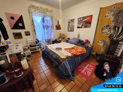 Immeuble - 333 m² - 11 pièces