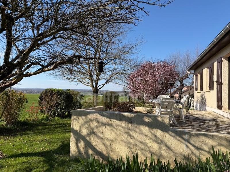 Maison - 141 m² - 7 pièces