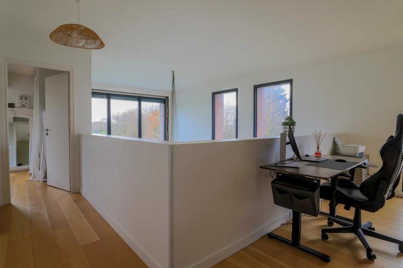 Maison - 170 m² - 5 pièces