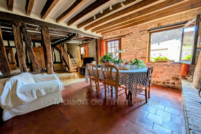 Maison de village - 111 m² - 6 pièces