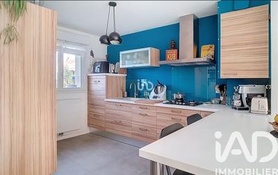 Maison - 104 m² - 5 pièces