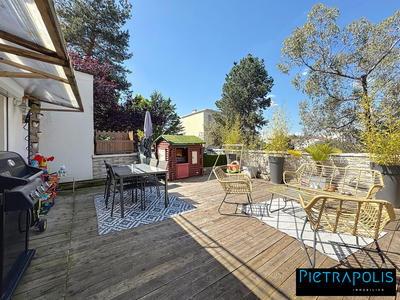 Appartement - 69 m² - 4 pièces